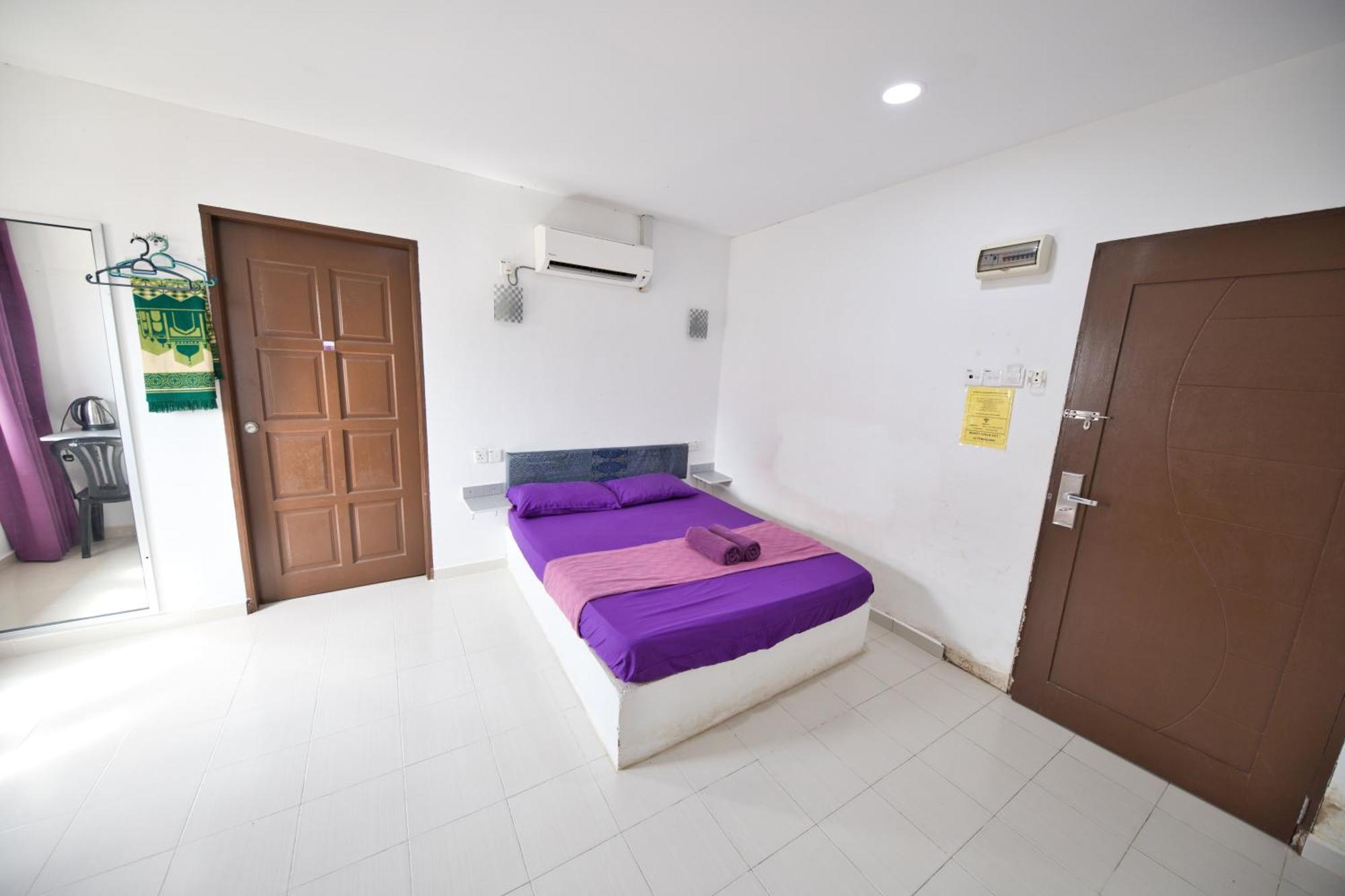 Oyo 90908 Noor Arfa River Chalet Kuala Terengganu Luaran gambar